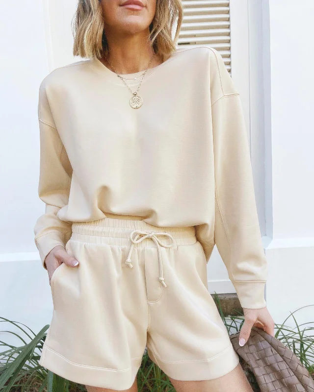 Splendid x @Cellajaneblog Scuba Sweatshirt Hoodie with Contrast Stitching Detailed Premium Splendid x @Cellajaneblog Scuba Sweatshirt Hoodie with Contrast Stitching Detailed Premium