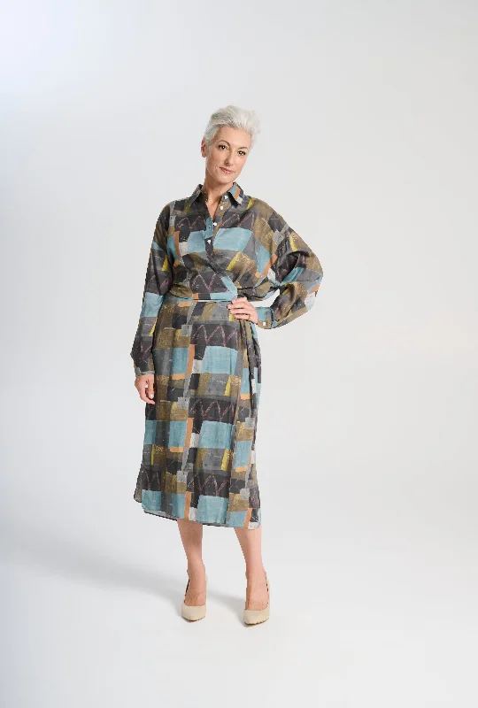 Kismet Fluido Dress Azure Soft Wash in Tencel Shift Classic Vintage