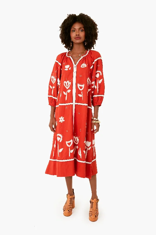 Tabasco Blouson Dress with Long Stem Floral Applique Crew Neckline Sporty