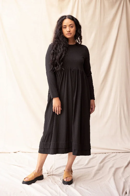 Fennel Dress | Black Tunics Floral girly