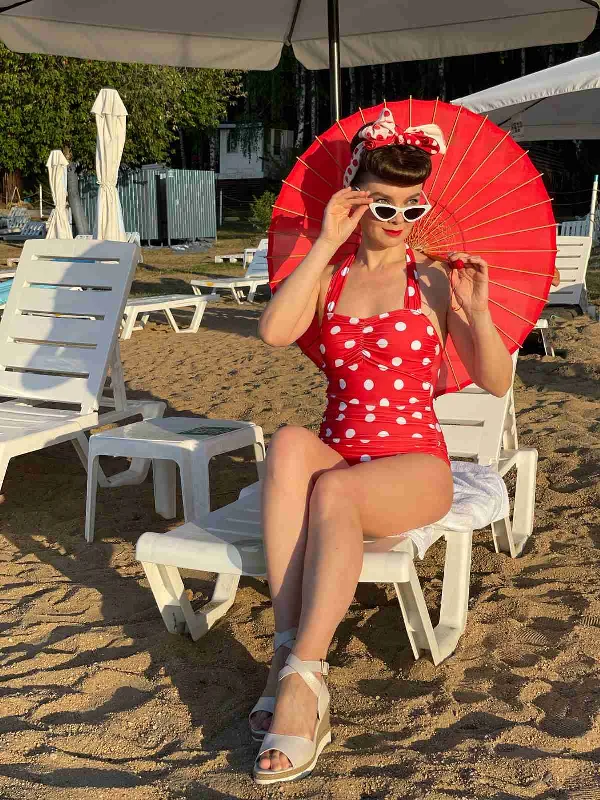 1950s Halter Polka Dot One-Piece Swimsuit Elegant Halter Bikini