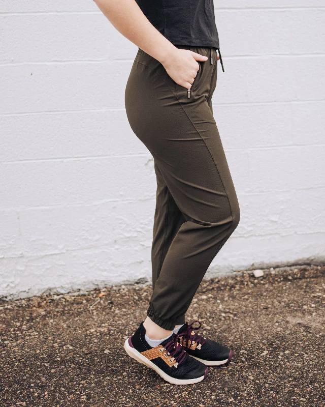 License To Train HR Pant Elegant Silk Pants