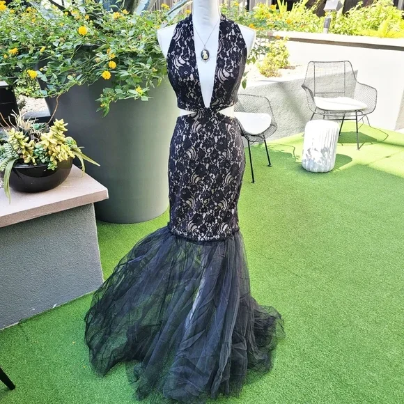 Sexy Black Tulle Floor Length Deep V Neck Halter Cut-Outs Prom Dress Party Dress,DP633 Tunics Hiking breathable