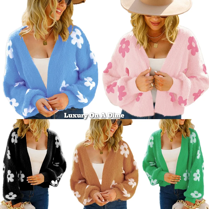 Fuzzy Soft Knit Daisy Flower Print Open Front Color Contrasting Cardigan Sweater Faux Fur Fabric Real Fur Fabric Shearling Fabric Fuzzy Soft Knit Daisy Flower Print Open Front Color Contrasting Cardigan Sweater Faux Fur Fabric Real Fur Fabric Shearling Fabric