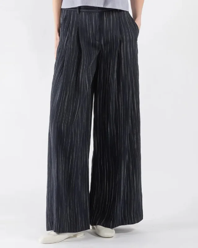 New Didi Pants Chic Slim Fit Pants
