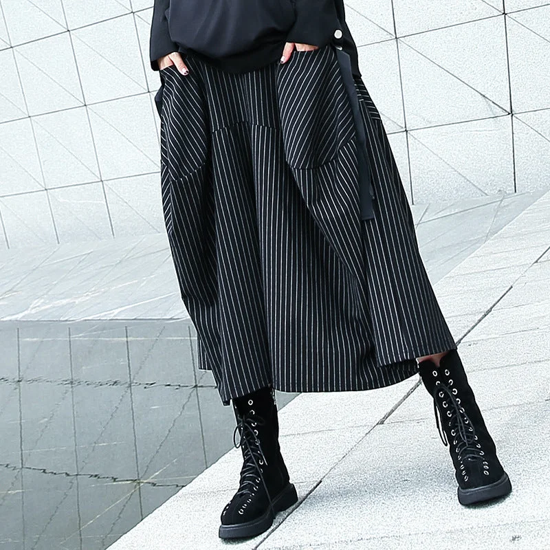 Black and White Striped Cropped Wide Leg Pants Lightweight Jogger Pants