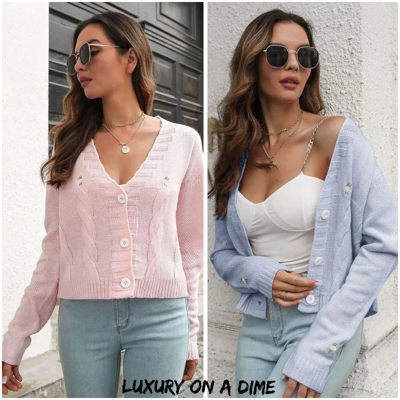 Cropped Cable Knit Embroidered Classic Button Front Retro Long Sleeve Cardigan Silk Blend Satin Velvet