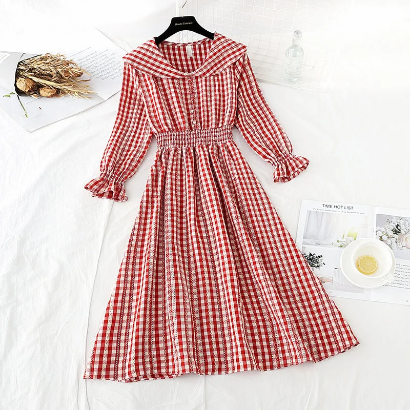 The new French retro Plaid Platycodon skirt is slim at the waist  3851 spandex blend skirt