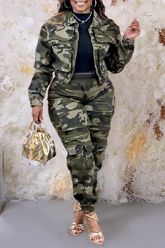 Stylish Camo Zipper Flap Pocket Jacket Fleece Fabric Down Fabric Feather Fabric