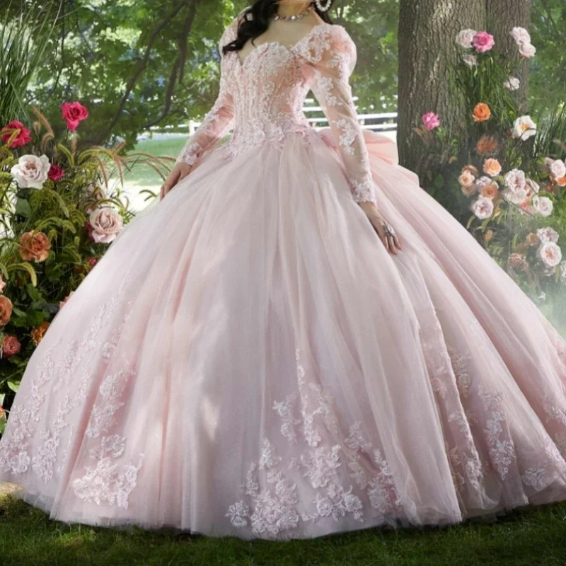 Pink Sweetheart Quinceanera Dress Long Sleeves Applique Lace Beads Sweep Train Sweet 15 Party Dress Gown robes de soiree 15 Halter Neckline Beach