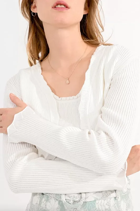 Molly Bracken - Cropped Scalloped Cardigan Crew Neck V-Neck Turtle Neck